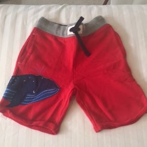 Mini Boden. NWOT. Boys whale shorts. Size 9